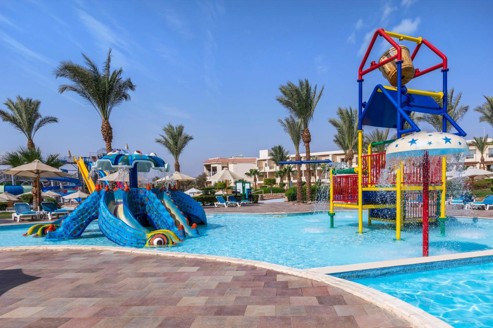 Xperience Kiroseiz Aquapark Premier-Naama Bay Hotel Sharm el-Sheikh Bagian luar foto Aqua Park at the Hilton Hurghada