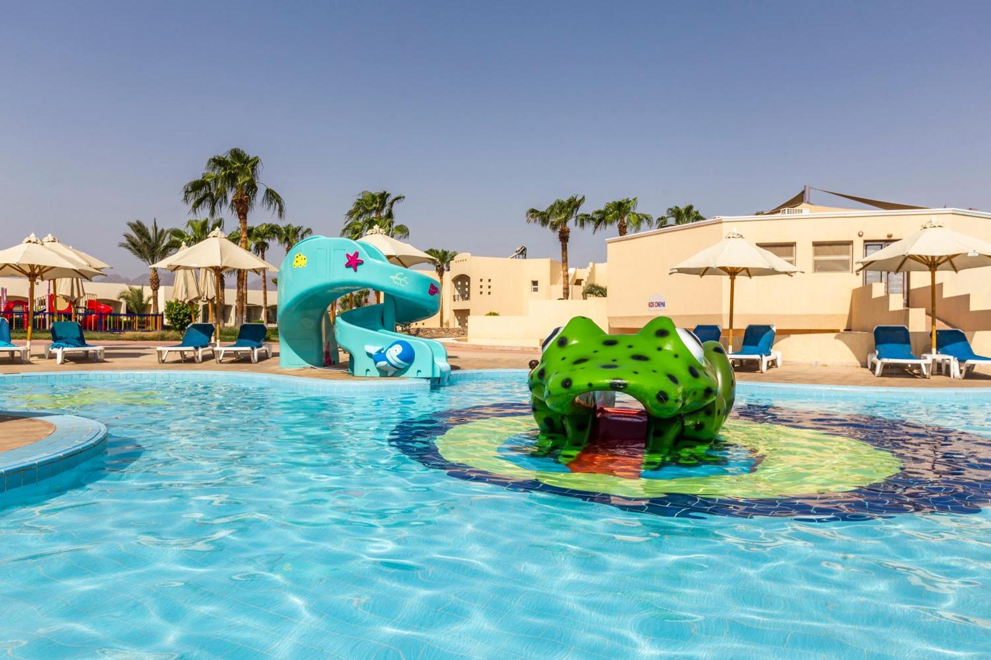Xperience Kiroseiz Aquapark Premier-Naama Bay Hotel Sharm el-Sheikh Bagian luar foto The swimming pool at the Dead Sea Spa Resort